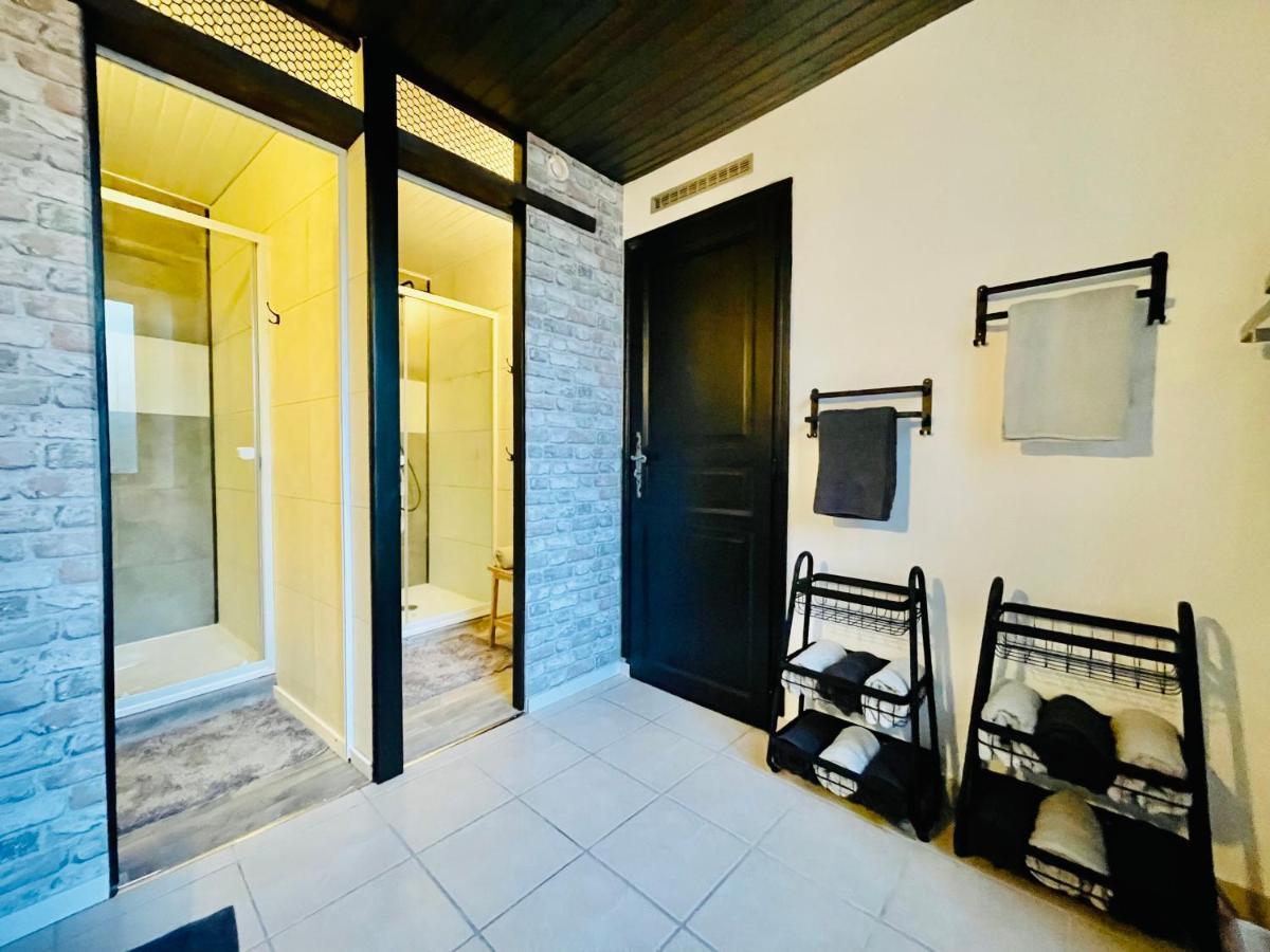 La Carree Des Amis Villa Lusignan Kültér fotó